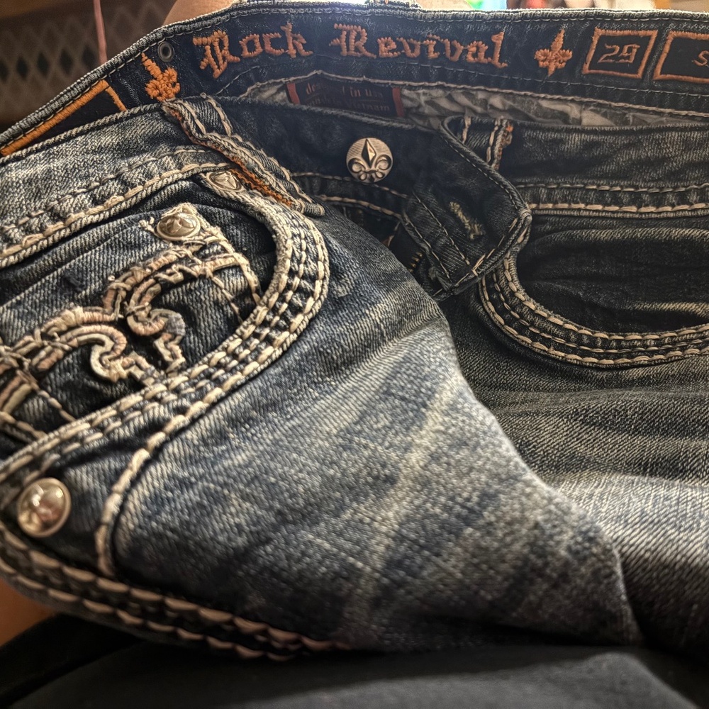Rock Revival skinny jeans